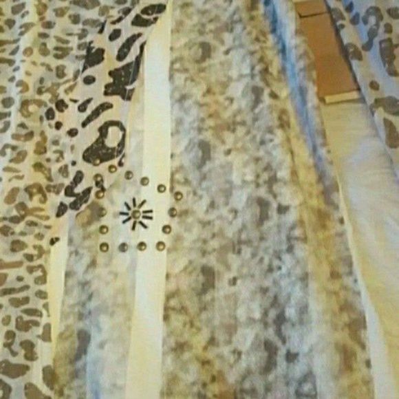 LEOPARD PRINT TOP KNIT 3/4 SLEEVE BEADED WHITE BEIGE L WOMENS LARGE NWT - Picture 5 of 7